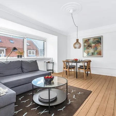 Plads Til 4 Personer - 5 Minutter Fra Friluftsbadet Apartment