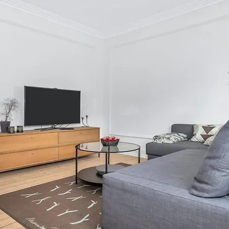 Plads Til 4 Personer - 5 Minutter Fra Friluftsbadet Apartment *