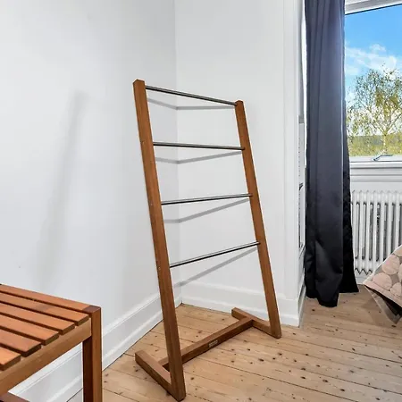 Plads Til 4 Personer - 5 Minutter Fra Friluftsbadet Aalborg